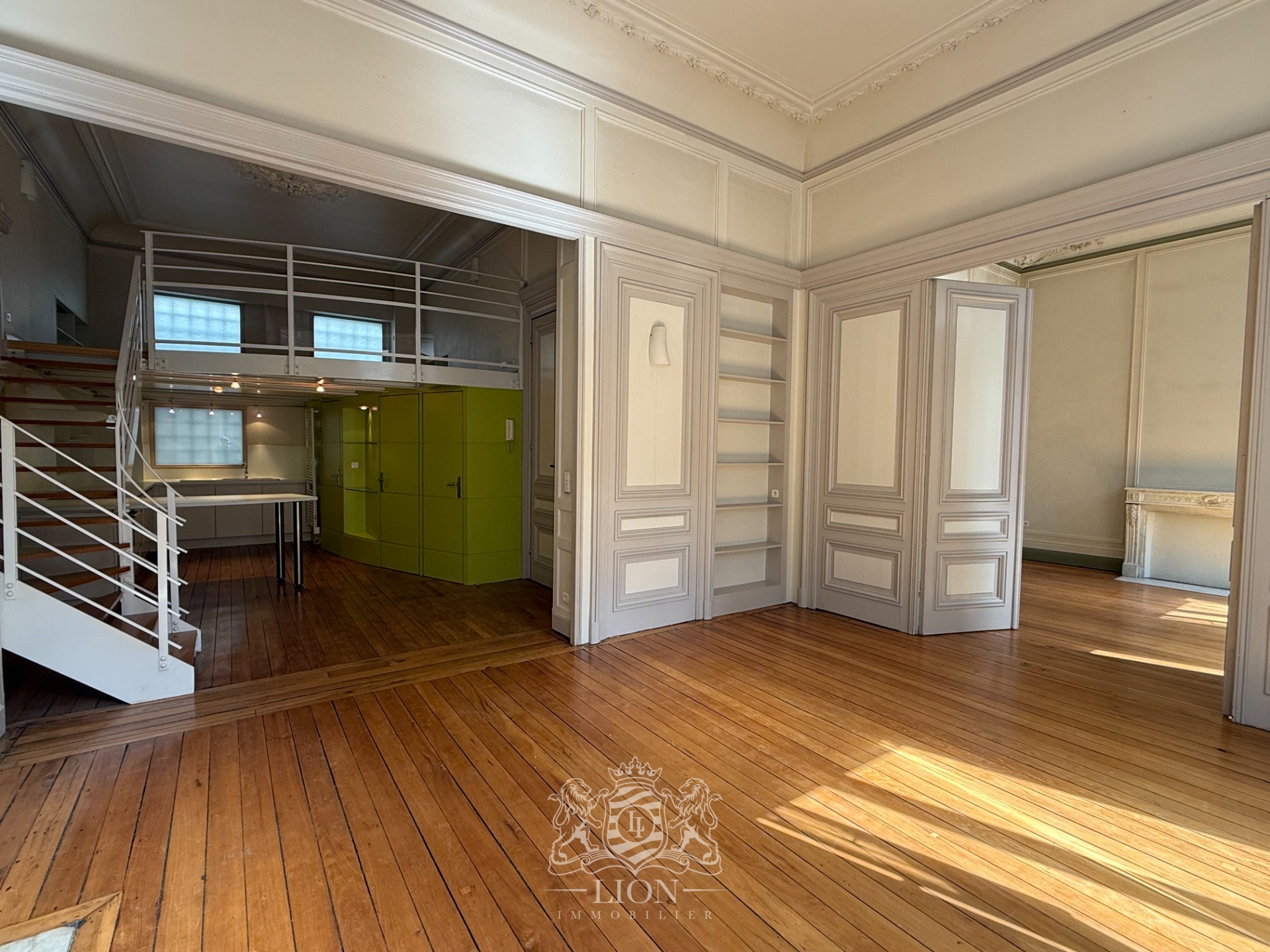 Avof lille rue jean sans peur t2 bis renove de 84 m Photo 1 - Le Lion Immobilier