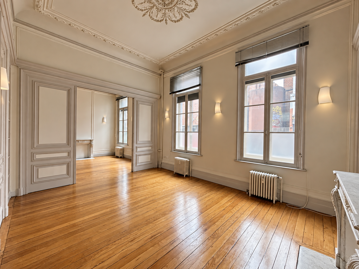 Avof lille rue jean sans peur t2 bis renove de 84 m Photo 1 - Le Lion Immobilier Avof lille rue jean sans peur t2 bis renove de 84 m Photo 1 - Le Lion Immobilier