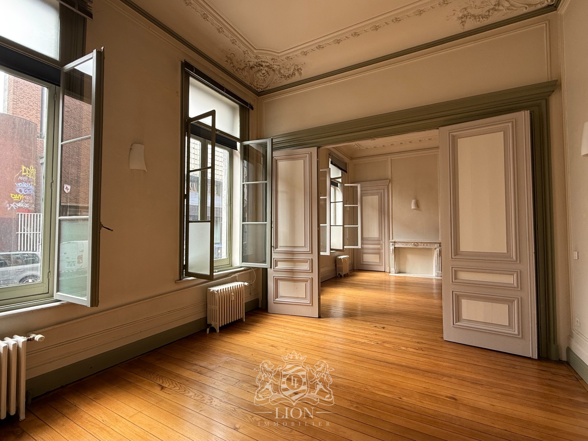 Avof lille rue jean sans peur t2 bis renove de 84 m Photo 3 - Le Lion Immobilier