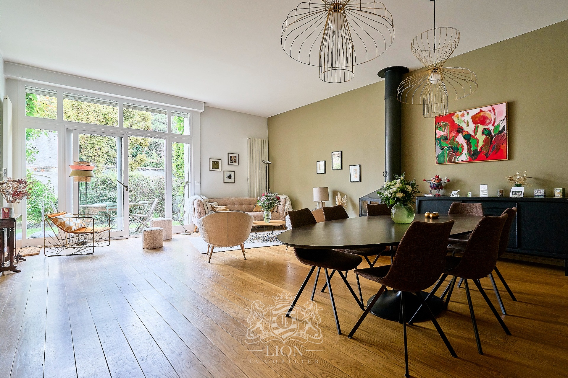 Rare la vente maison avec jardin parkings et studio Photo 1 - Le Lion Immobilier Rare la vente maison avec jardin parkings et studio Photo 1 - Le Lion Immobilier