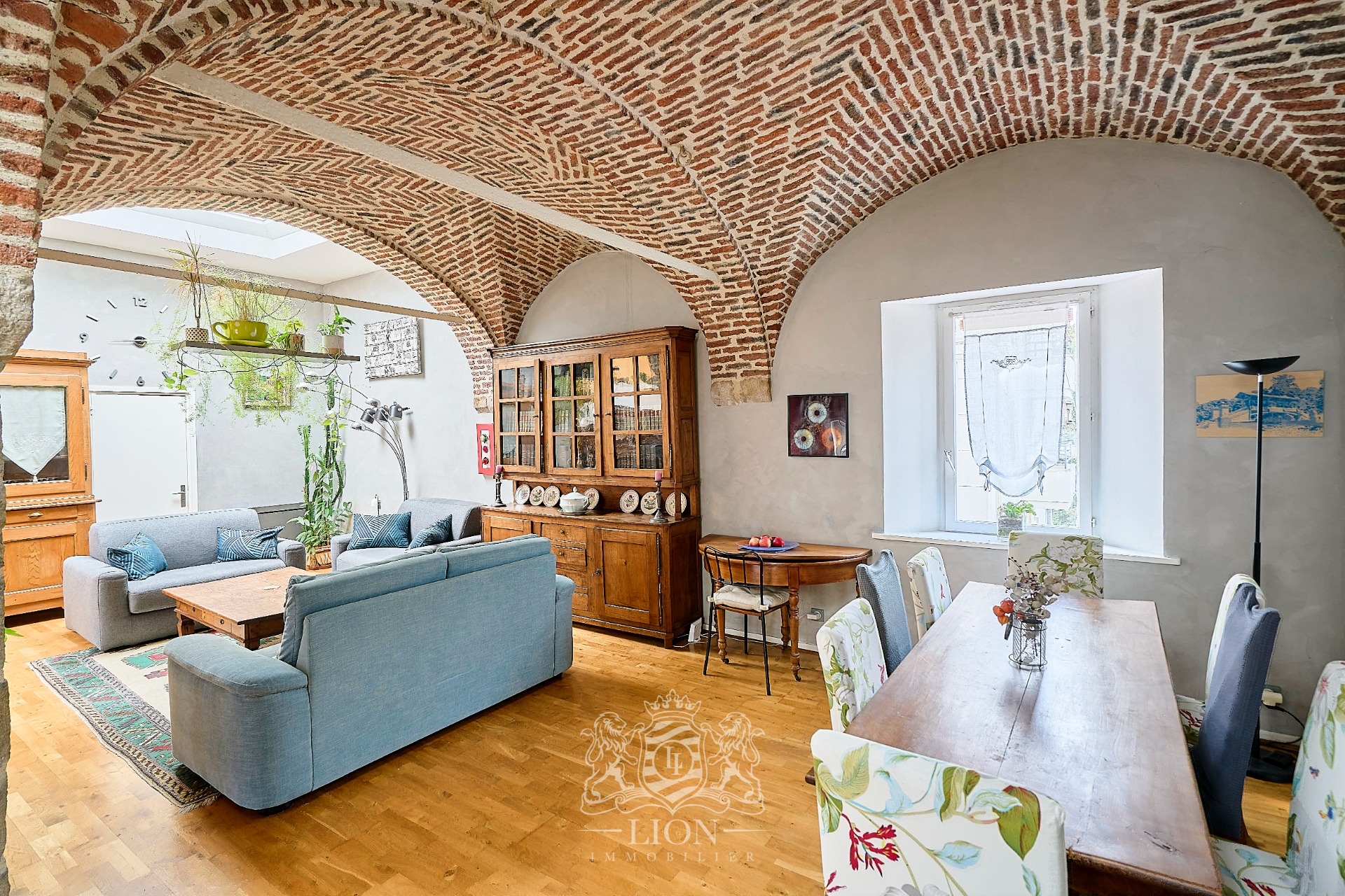Vieux lille duplex inverse dans un hotel particulier Photo 1 - Le Lion Immobilier Vieux lille duplex inverse dans un hotel particulier Photo 1 - Le Lion Immobilier