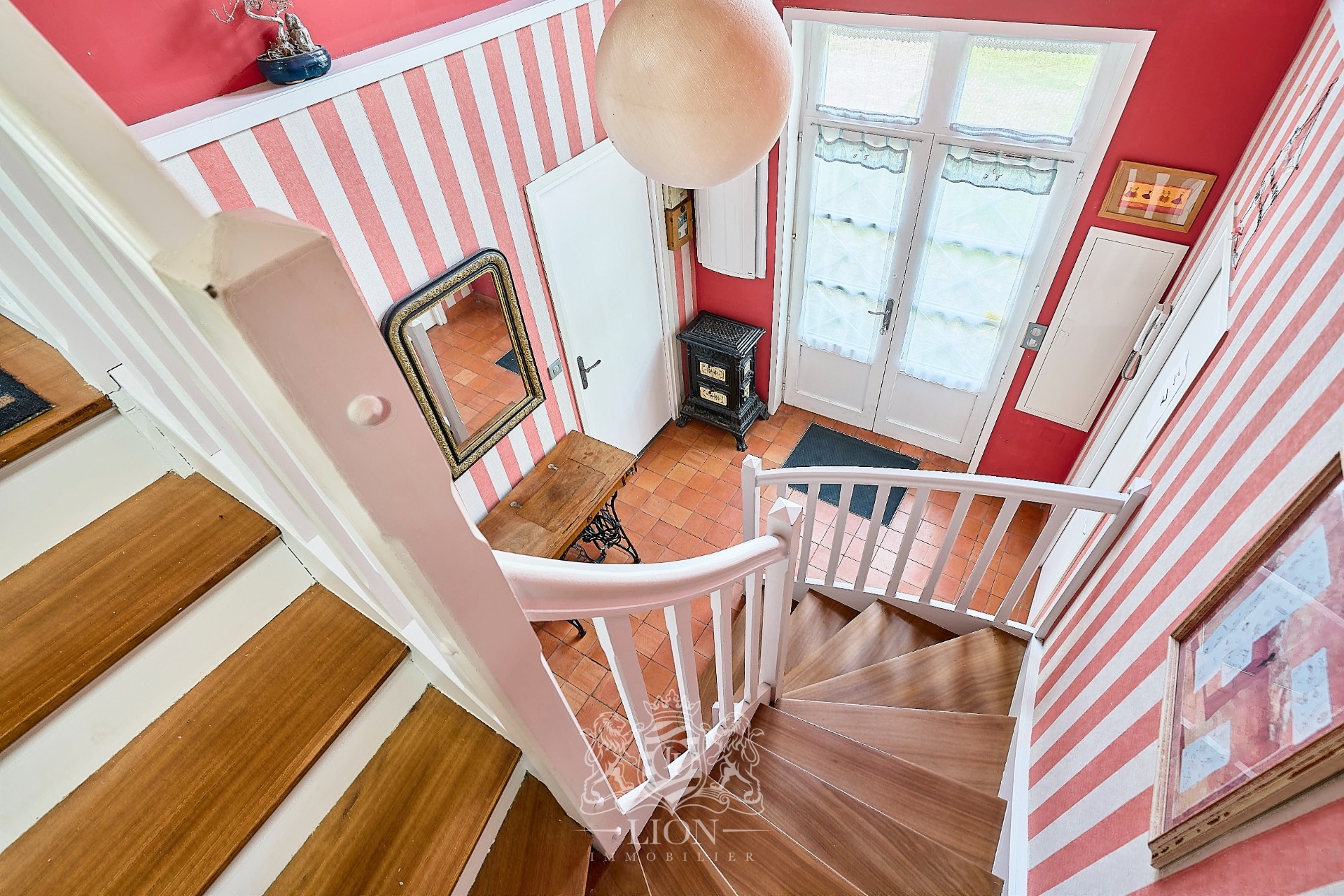 Vieux lille duplex inverse dans un hotel particulier Photo 7 - Le Lion Immobilier Vieux lille duplex inverse dans un hotel particulier Photo 7 - Le Lion Immobilier