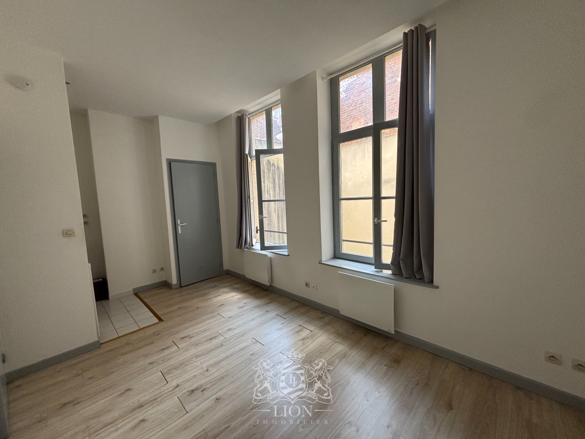 Vieux lille studio Photo 2 - Le Lion Immobilier Vieux lille studio Photo 2 - Le Lion Immobilier