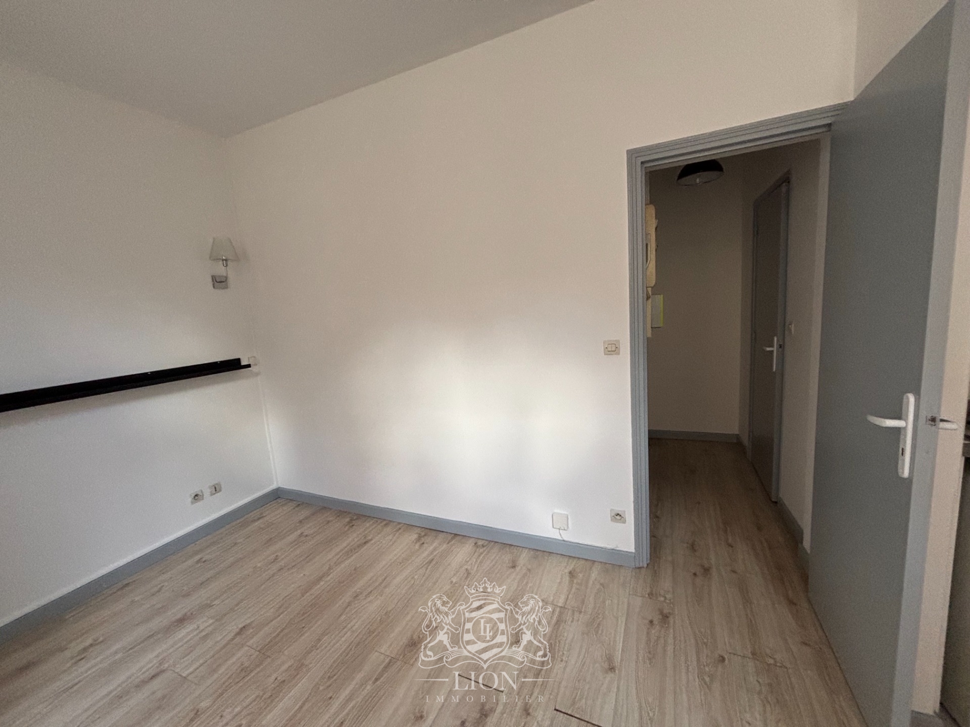 Vieux lille studio Photo 10 - Le Lion Immobilier Vieux lille studio Photo 10 - Le Lion Immobilier