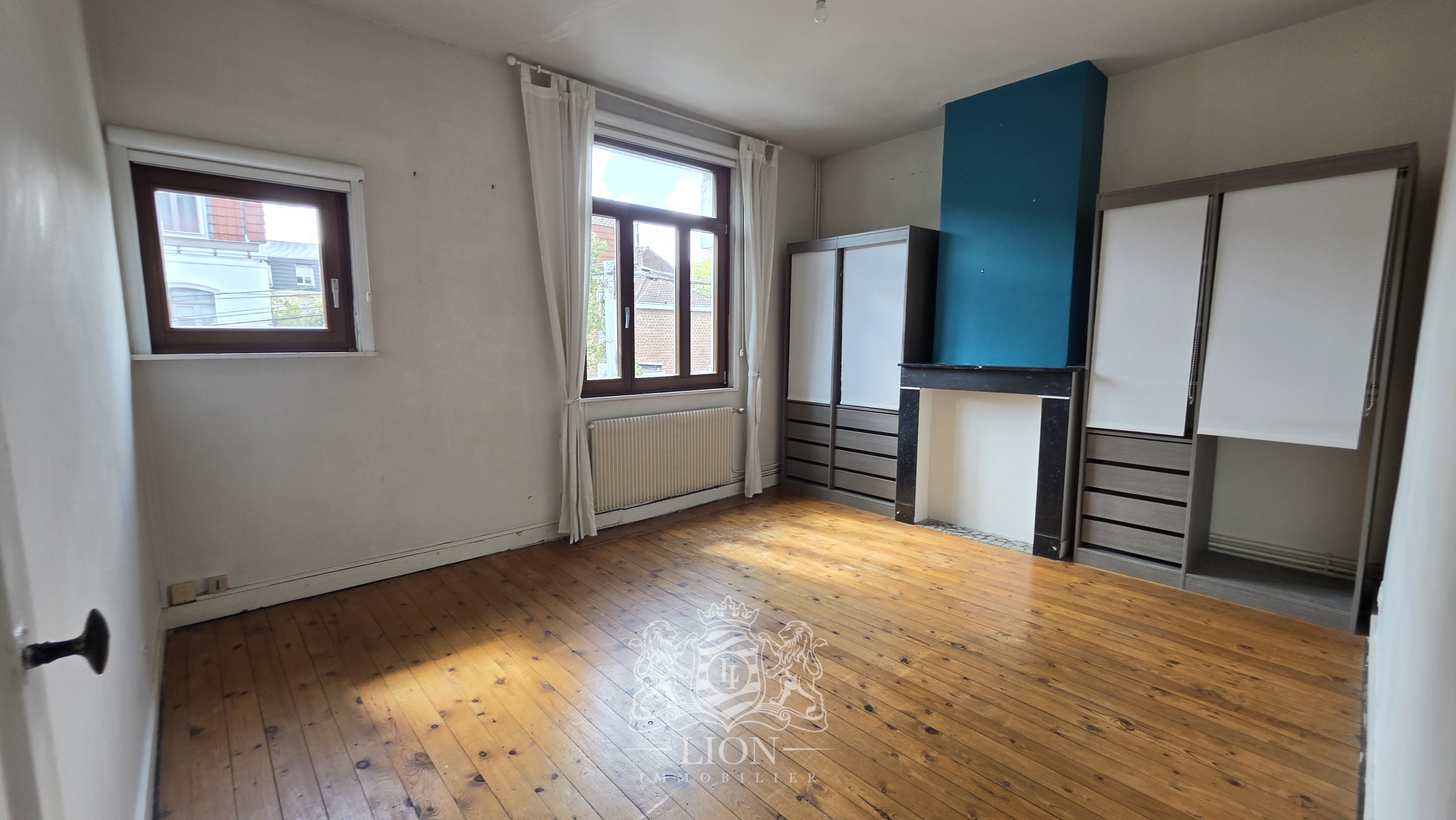 Maison coquette avec 4 chambres et 1 bureau Photo 3 - Le Lion Immobilier Maison coquette avec 4 chambres et 1 bureau Photo 3 - Le Lion Immobilier