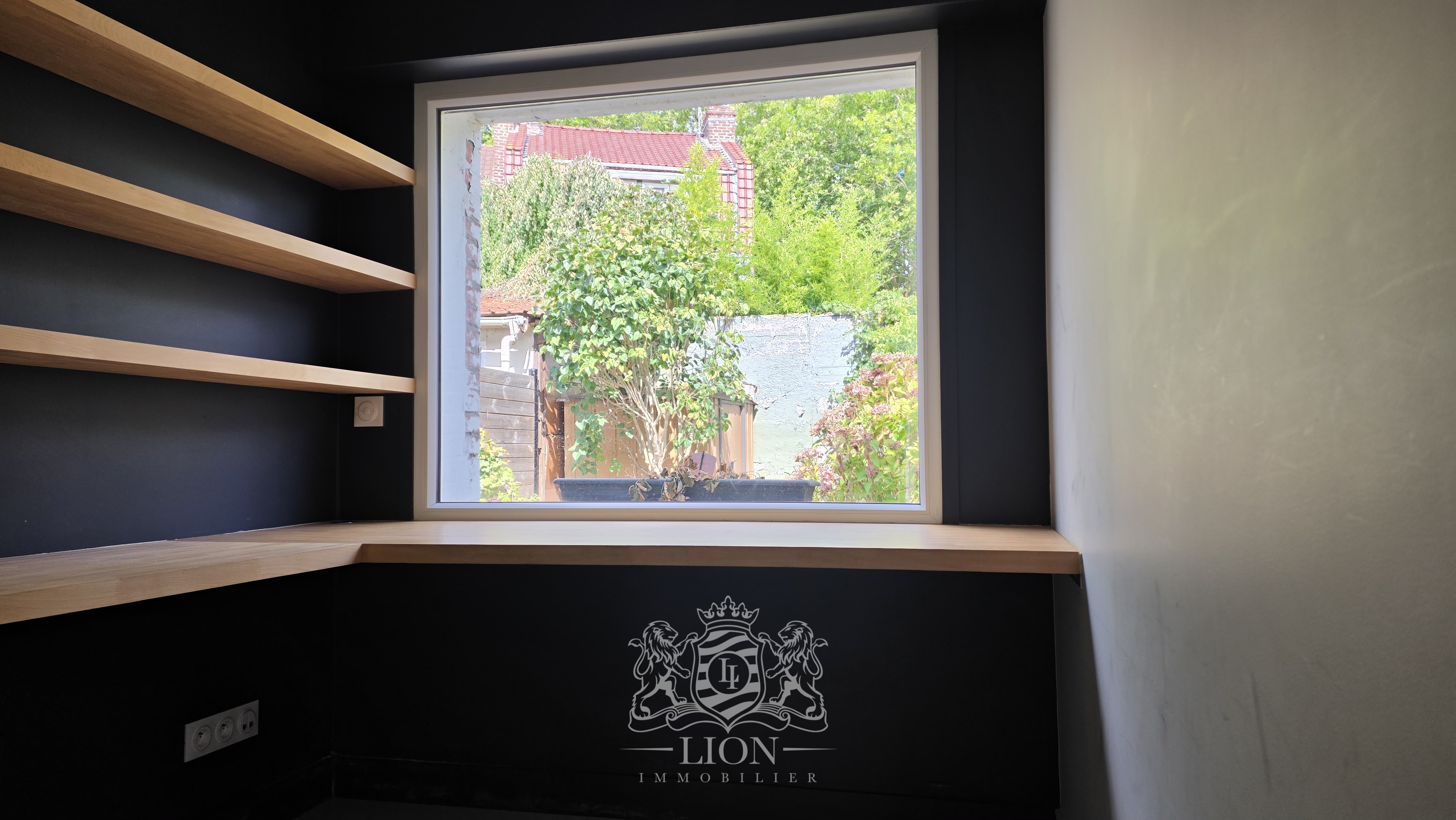 Maison coquette avec 4 chambres et 1 bureau Photo 10 - Le Lion Immobilier Maison coquette avec 4 chambres et 1 bureau Photo 10 - Le Lion Immobilier