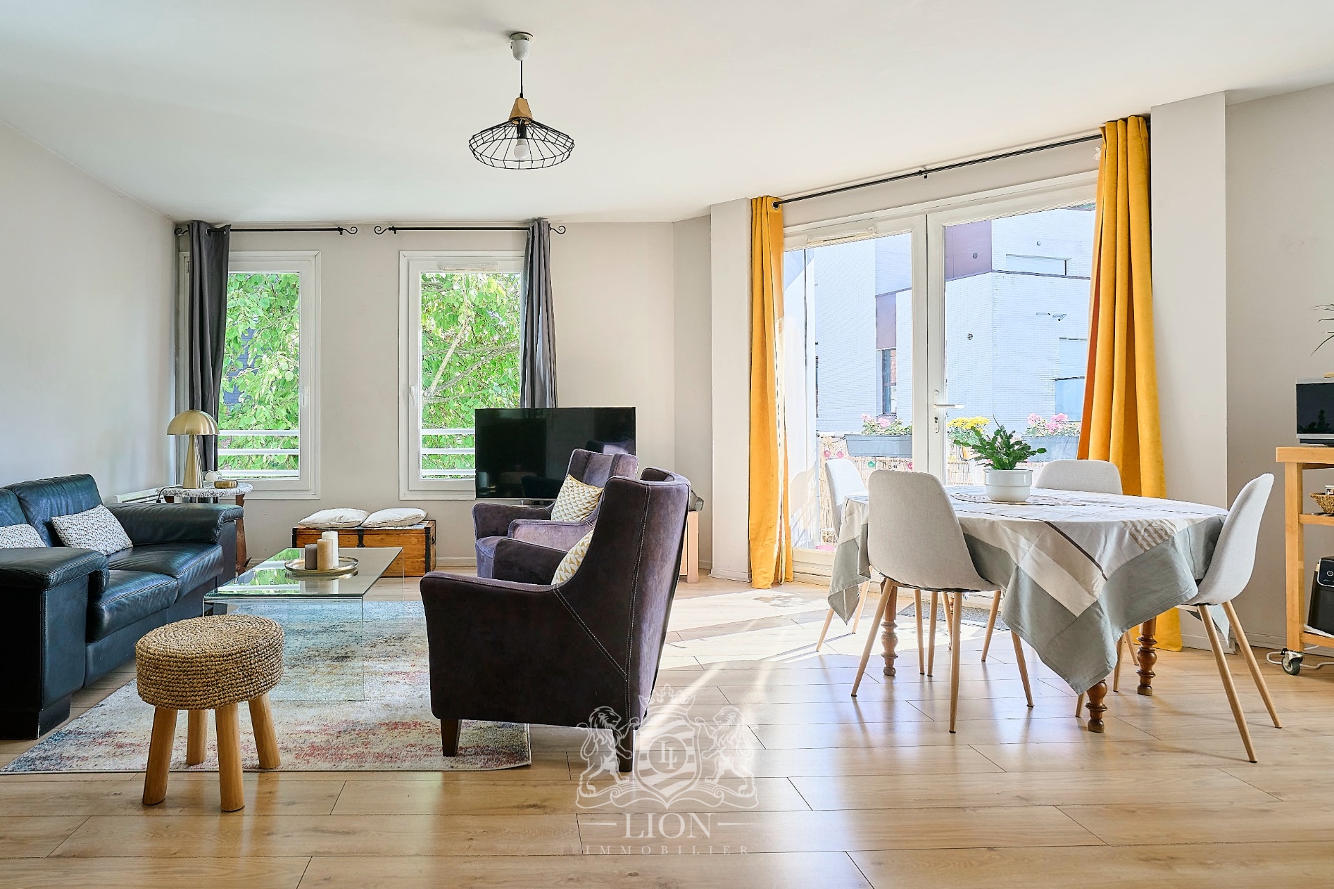 T3 proche gare avec balcon et garage Photo 2 - Le Lion Immobilier