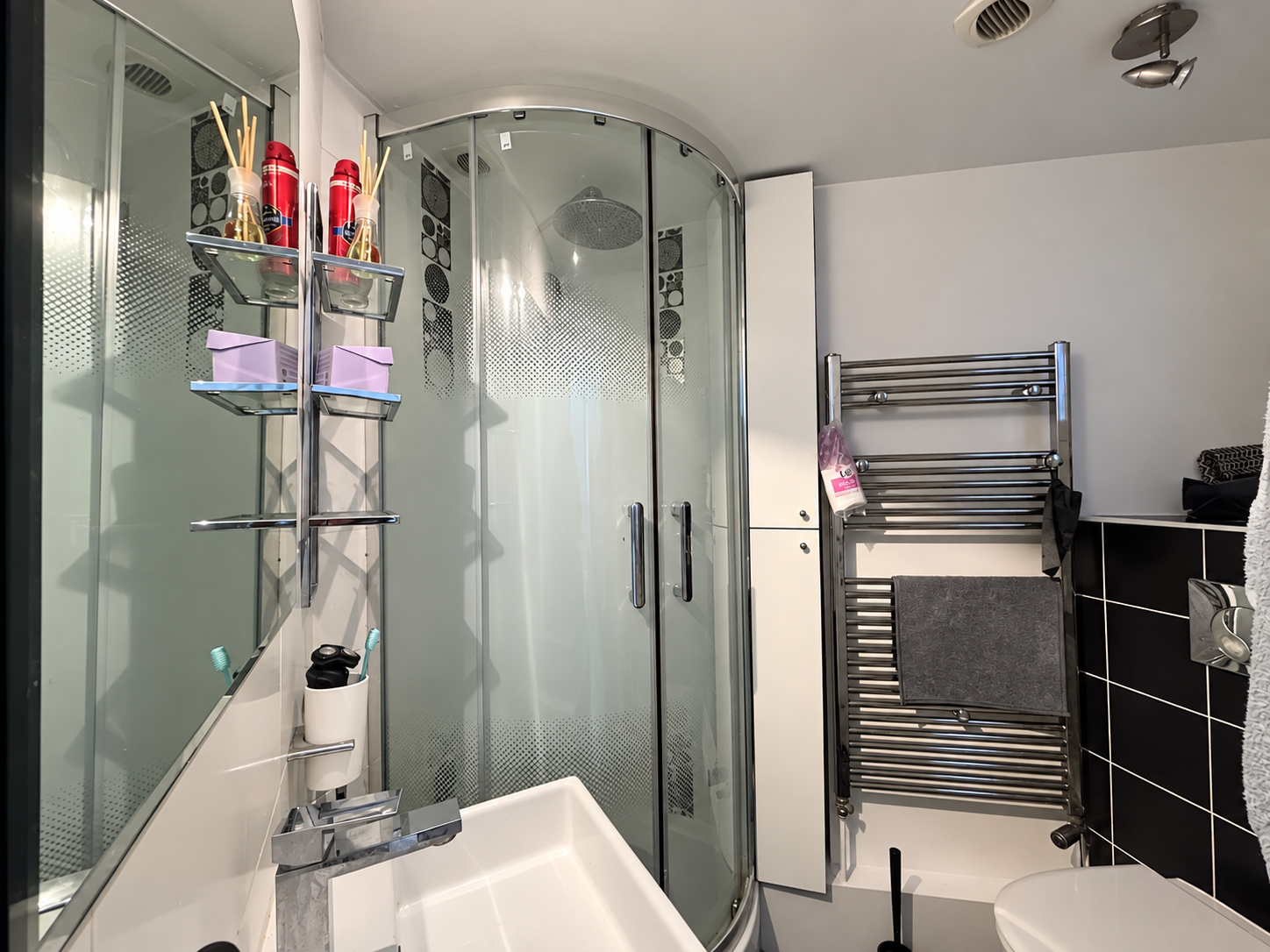 Awda lille hyper centre t2 meuble Photo 9 - Le Lion Immobilier