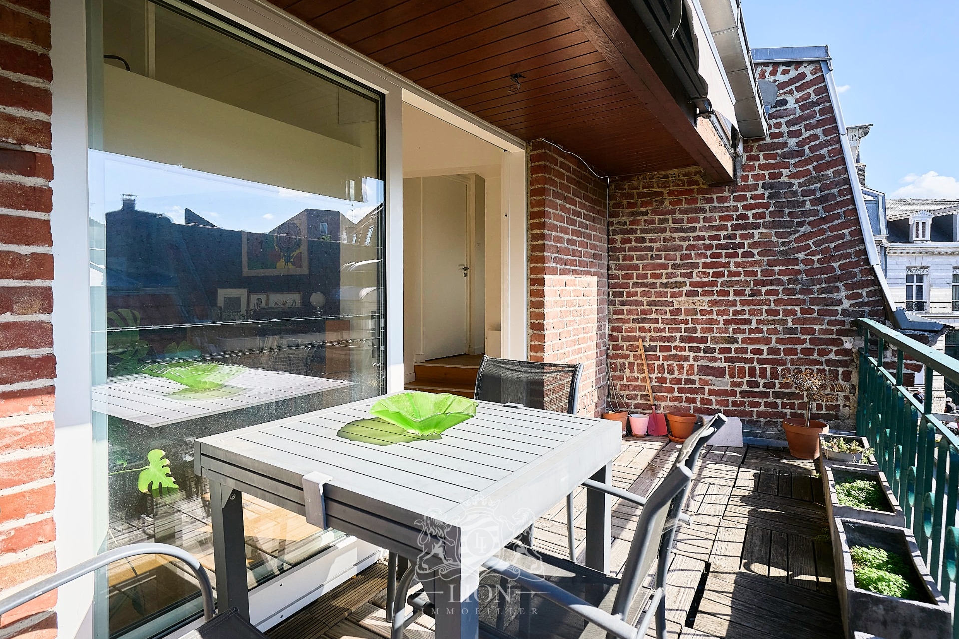 Superbe appartement avec terrasse parking possible Photo 14 - Le Lion Immobilier Superbe appartement avec terrasse parking possible Photo 14 - Le Lion Immobilier