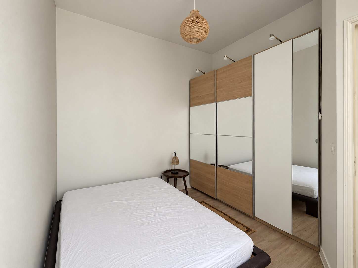 Awfr lille hypercentre t2 meuble Photo 5 - Le Lion Immobilier Awfr lille hypercentre t2 meuble Photo 5 - Le Lion Immobilier