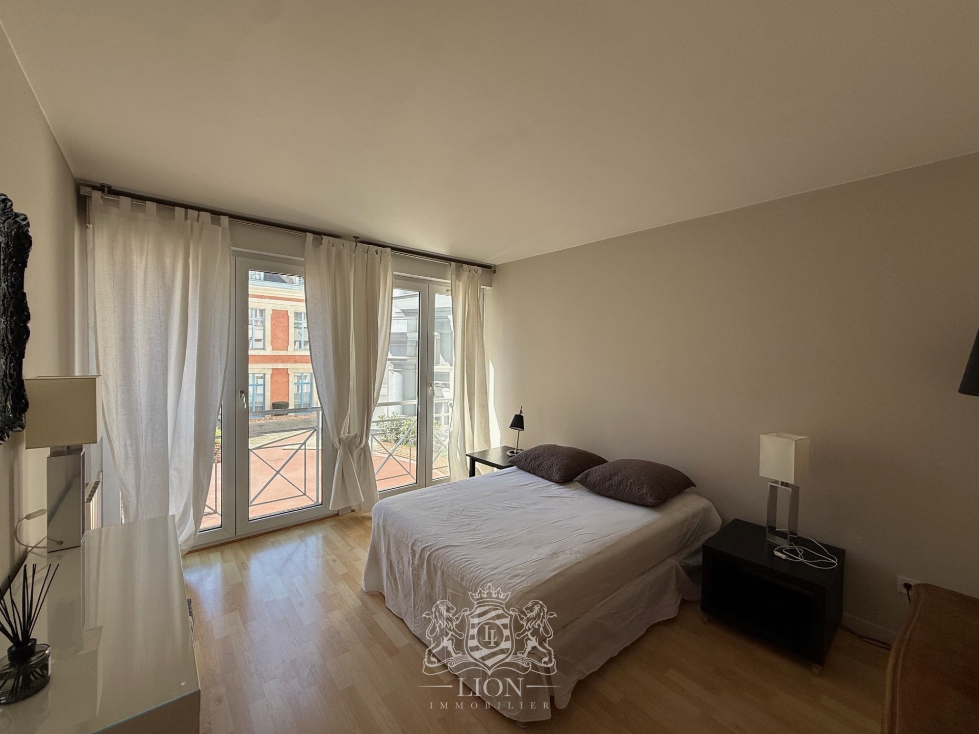 Ipx vieux lille type 4 meuble Photo 9 - Le Lion Immobilier