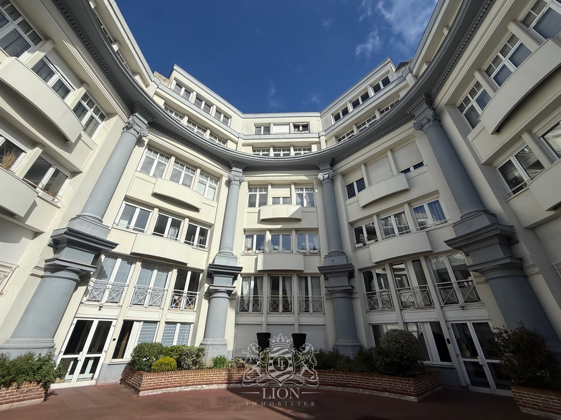 Ipx vieux lille type 4 meuble Photo 15 - Le Lion Immobilier