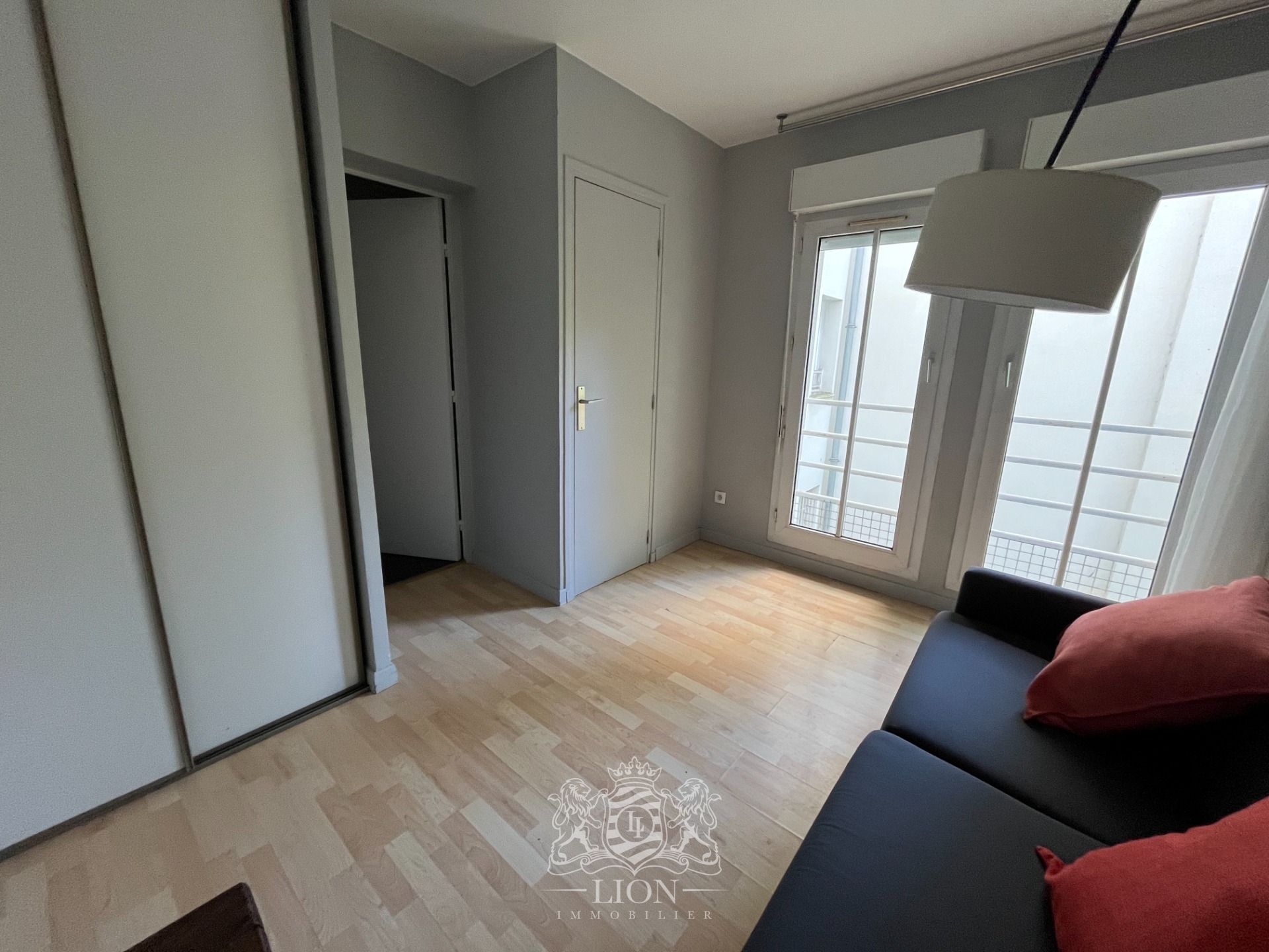 Ipx vieux lille type 4 meuble avec parking Photo 16 - Le Lion Immobilier Ipx vieux lille type 4 meuble avec parking Photo 16 - Le Lion Immobilier