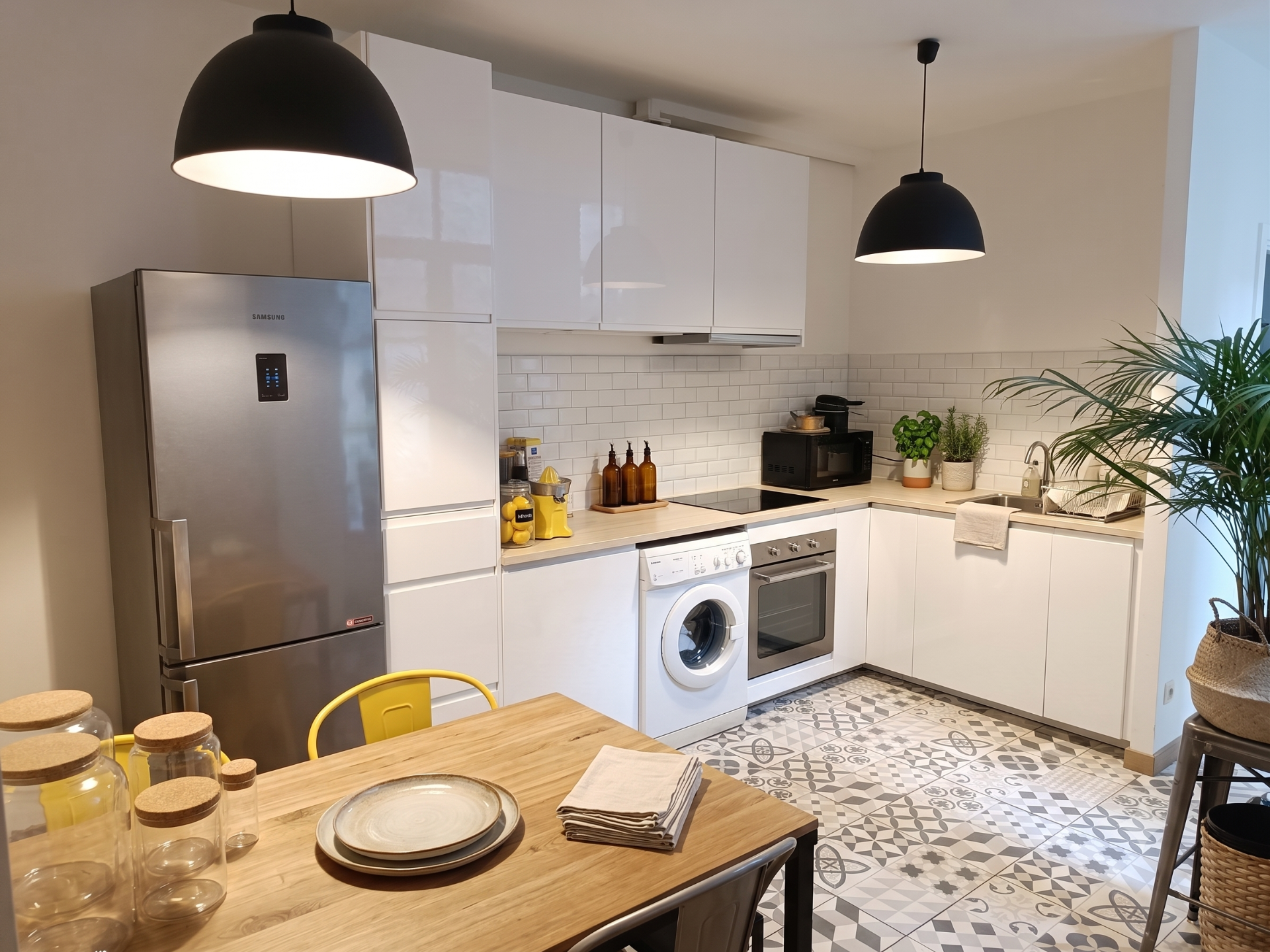 Izf vieux lille t2 meuble Photo 1 - Le Lion Immobilier Izf vieux lille t2 meuble Photo 1 - Le Lion Immobilier